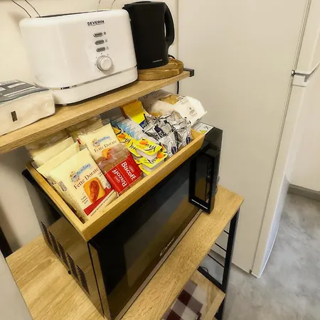 Vatican Comfortable 5 Bedroom Flat - 6 Min Metro A By Orpi Rent Řím